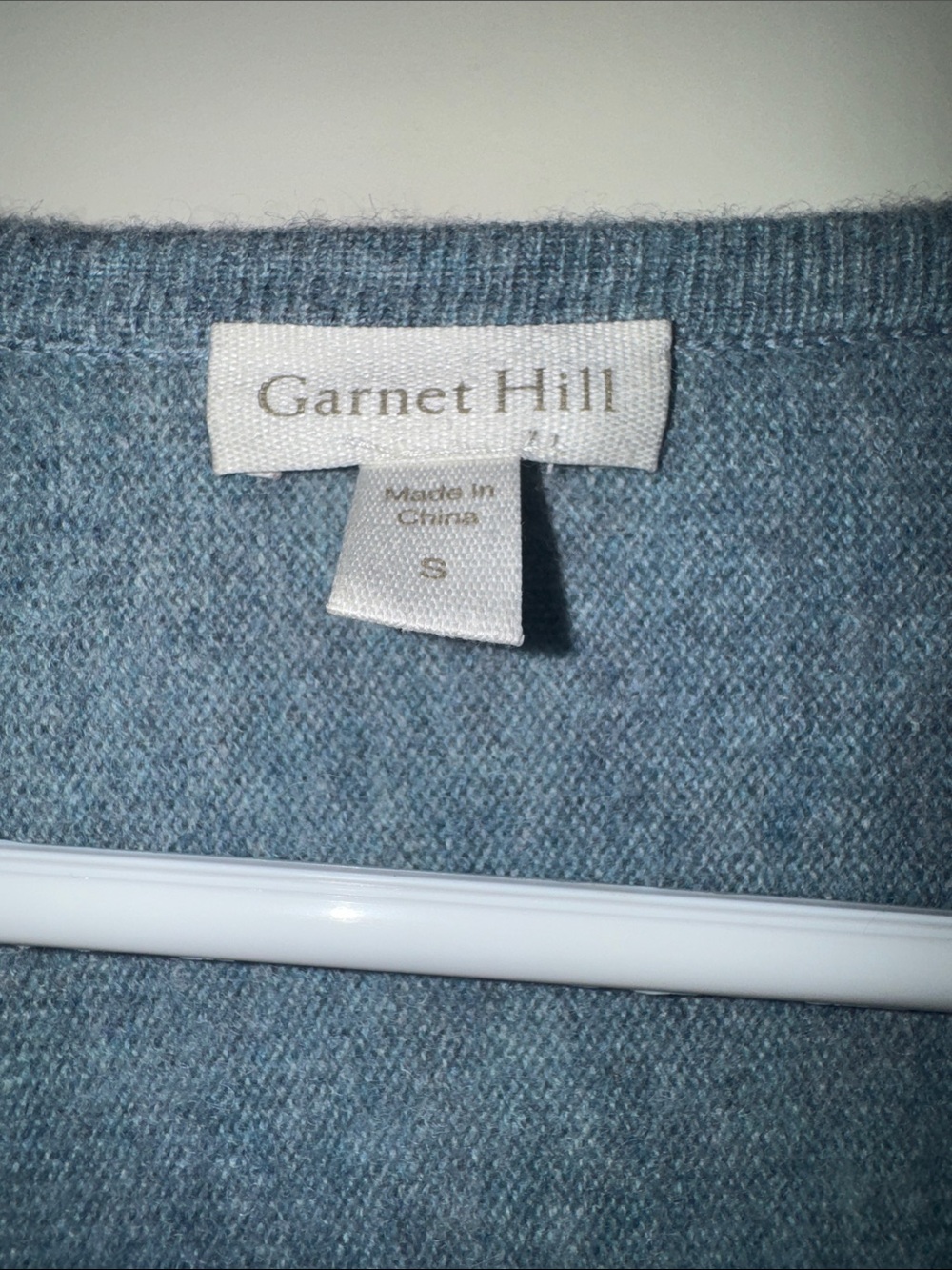 Garnet Hill Blue Cashmere Sweater Top - Round Neck - Picture 2 of 4